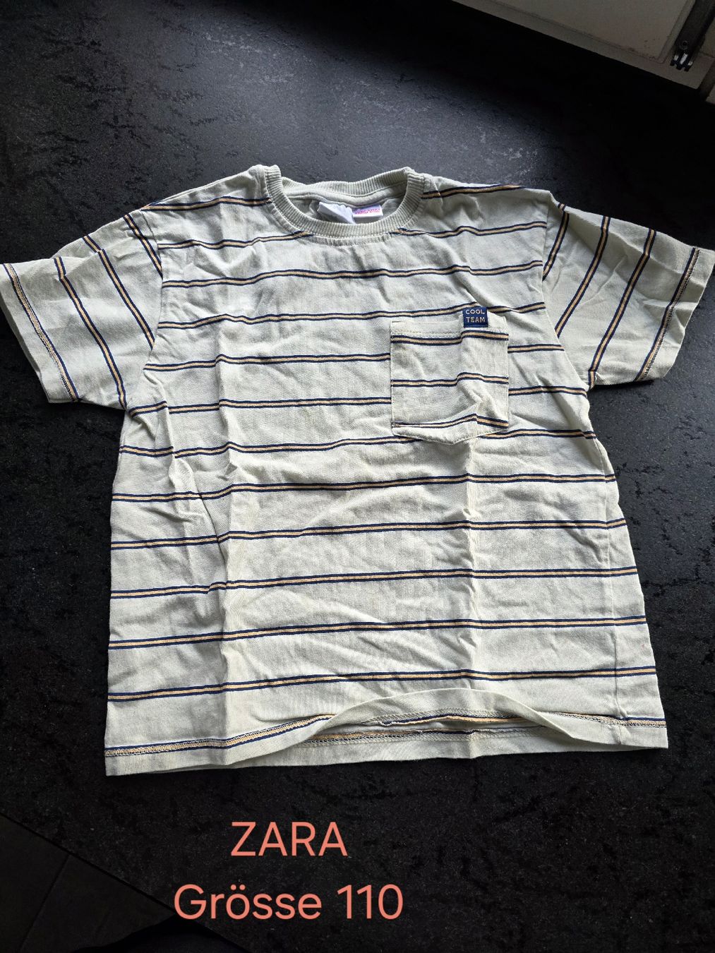 Zara T-shirts: ZARA oversize Tshirt Gr.104 – D'occasion à St. Peterzell par upcycling_