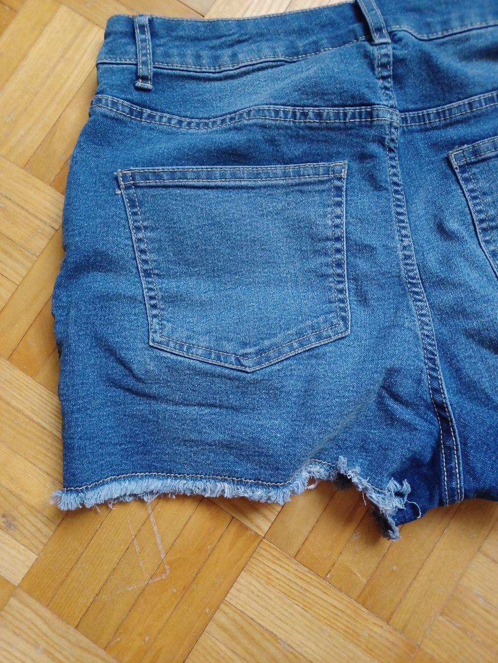 Jeans: short – Gebraucht aus Soyhières von 5jm_5czl 2