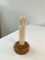 Statuette ancienne, sculpté