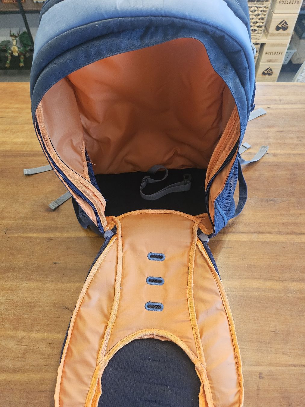 Kurgo Zaini: Hunde-Wanderrucksack Kurgo G-Train K9 – Usato da Baar venduto da Naedels-Kreationen 2