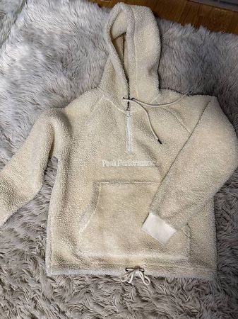 Peak Performance Teddy Hoody Gr.M