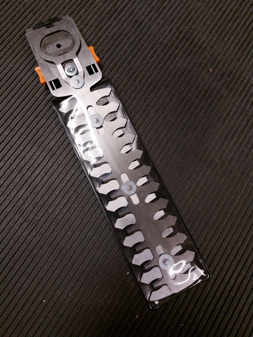 Stihl Tous les outils: Stihl Strauchscherrmesser – Neuf avec emballage d'origine à Willisau par Pzm81
