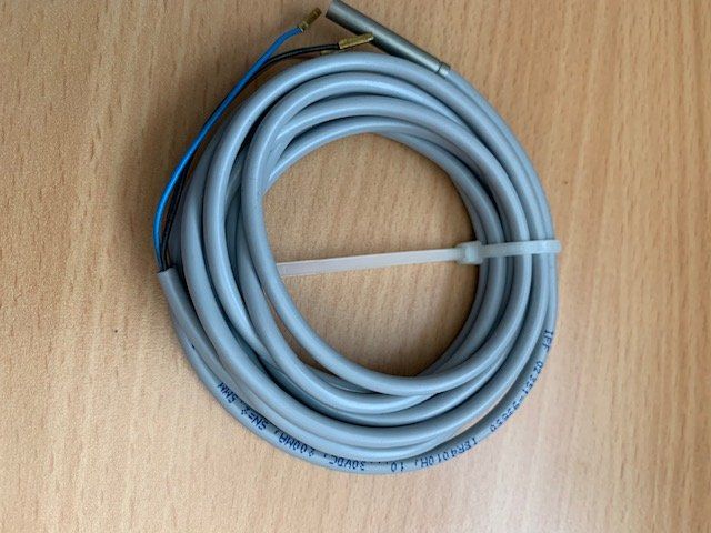 Componenti elettronici: Induktiver Sensor von ipf electronic gmbH Typ: IBR4010H – Nuovo e nell'imballaggio originale da Pfäffikon SZ venduto da aeligehrig 1