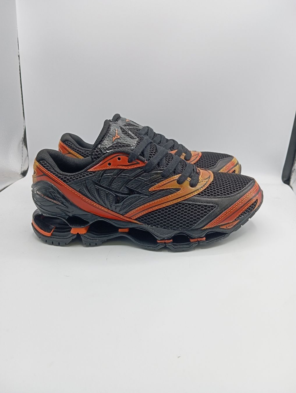 Mizuno Scarpe da uomo: Mizuno Wave Prophecy Tokyo Drift (EU41) – Nuovo e nell'imballaggio originale da Schaffhausen venduto da outlez
