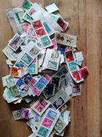 Briefmarken unbekannte Anzahl und Typen. Die meisten Schweiz