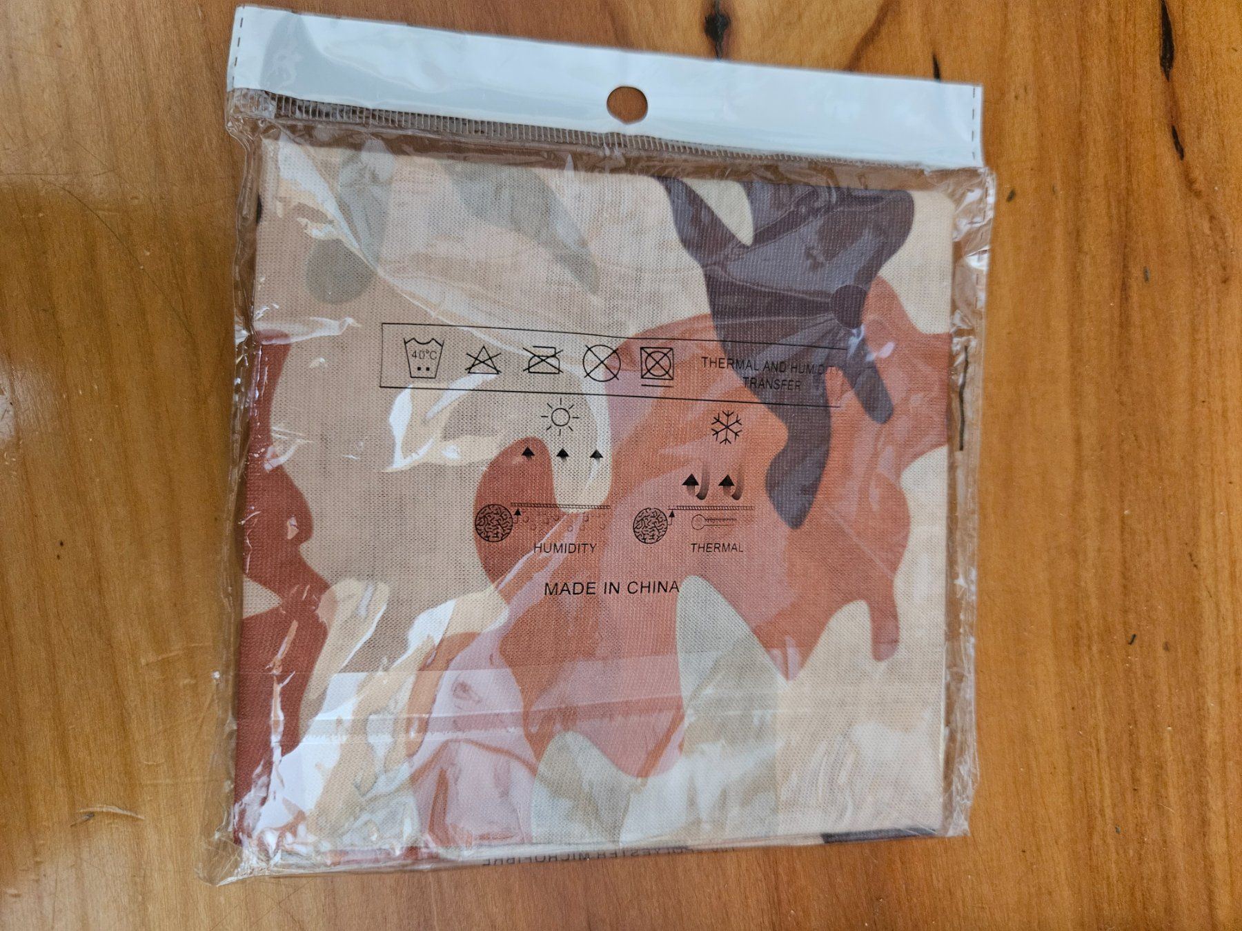 Foulard & Sciarpe: Schlauchtuch Bandana Halstuch – Nuovo e nell'imballaggio originale da St.Gallenkappel venduto da RocknSkull 3