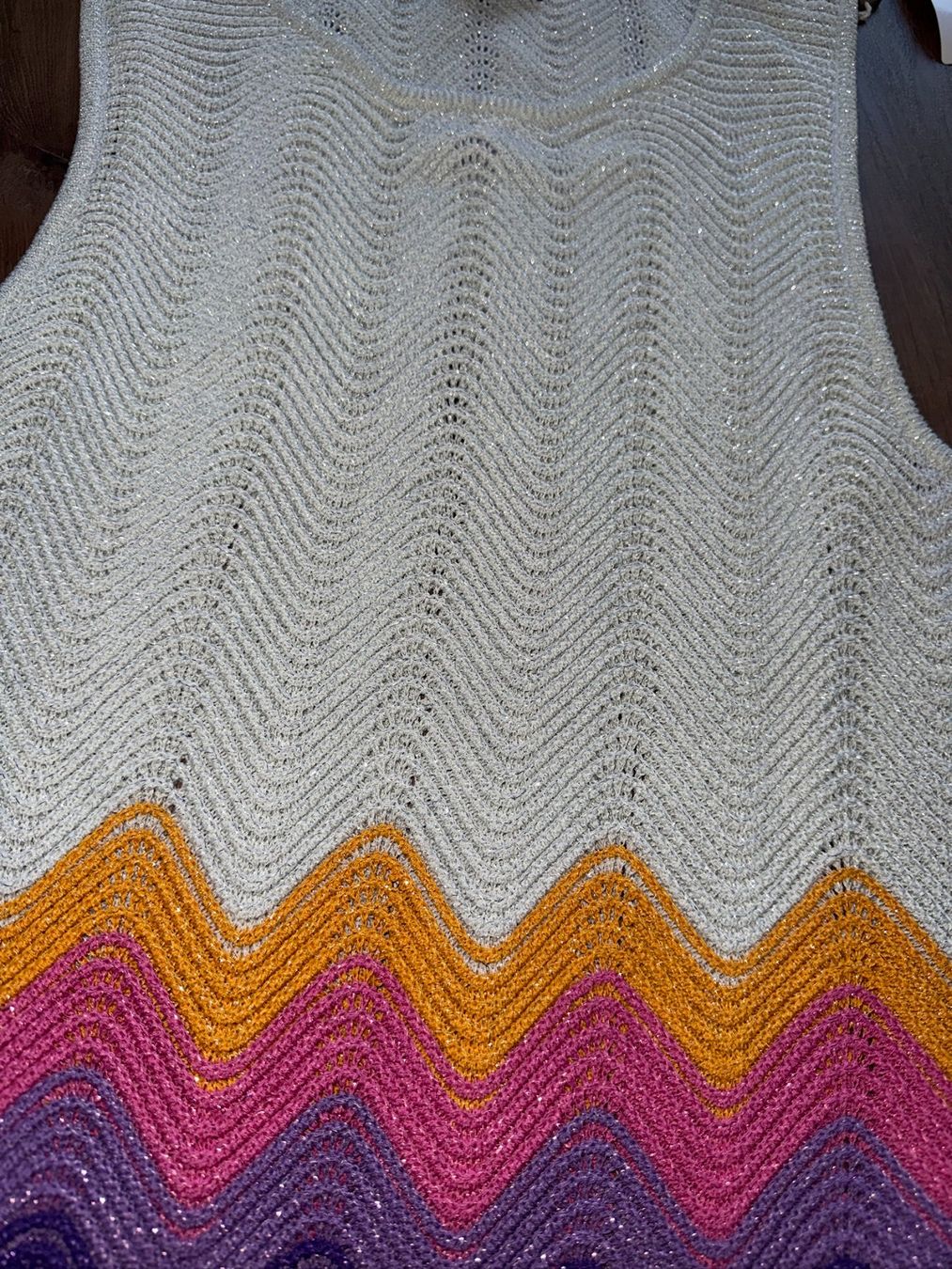 Sandro Top: New Sandro Crochet Gradient Tank Top - 4 – Nuovo e nell'imballaggio originale da St-Sulpice VD venduto da juhdu 2