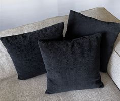 3 Edle Kissen 50x50 Schwarz Kissenhüllen samtig NP 69.90.-