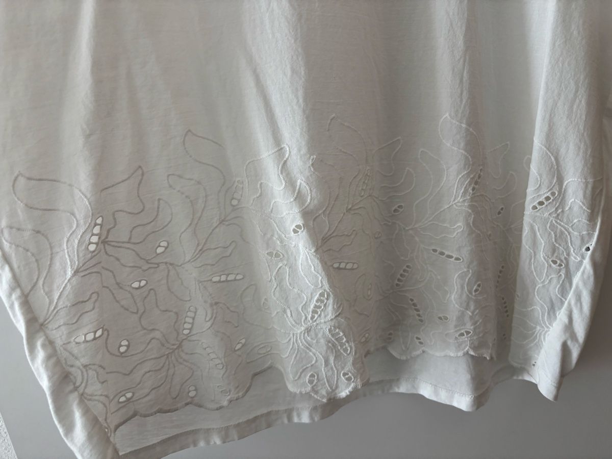 S.Oliver Camicette: Blusenshirt Materialmix Gr. 46 weiss s.Oliver – Usato da Gwatt (Thun) venduto da Bioethanol01 1