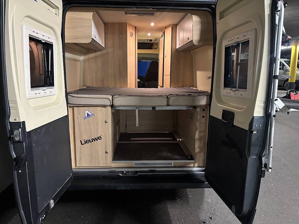 Clever Celebration 600 | 1. Hand | 50000 km | Vanlife & Surf (Gebraucht ...