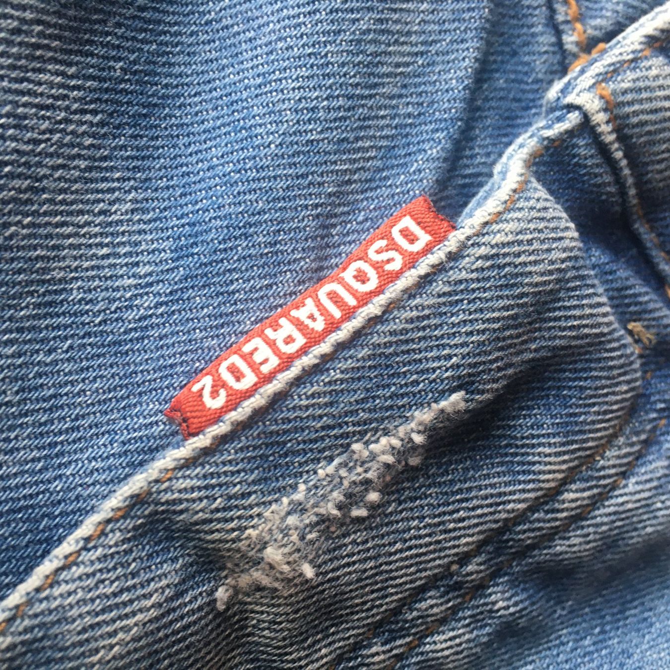 Dsquared2 Pantaloni: Short Dsquared2 Blue Men W34 – Usato da Genève venduto da ang_7j7j 4