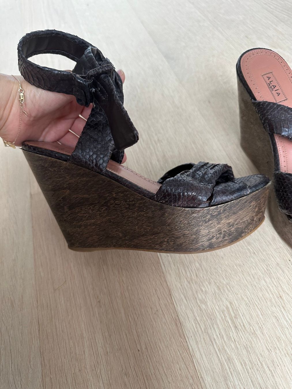 Damenschuhe: ALAIA  Python Sandale – Gebraucht aus Steinmaur von regenbogen052 5