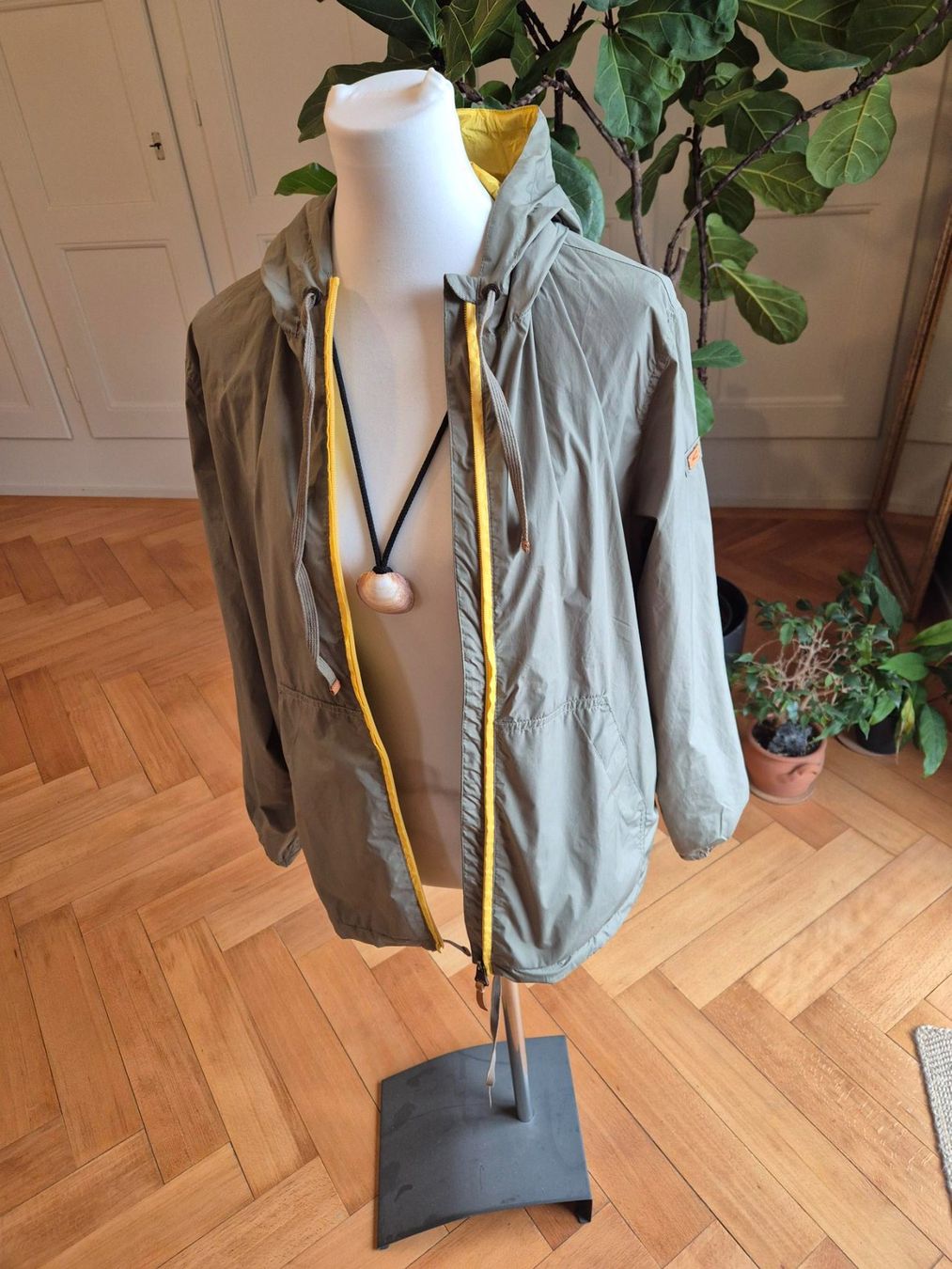 Camel Giacche: Windjacke Camel. Damen. Grösse L – Usato da Bern venduto da Rudolfs 5
