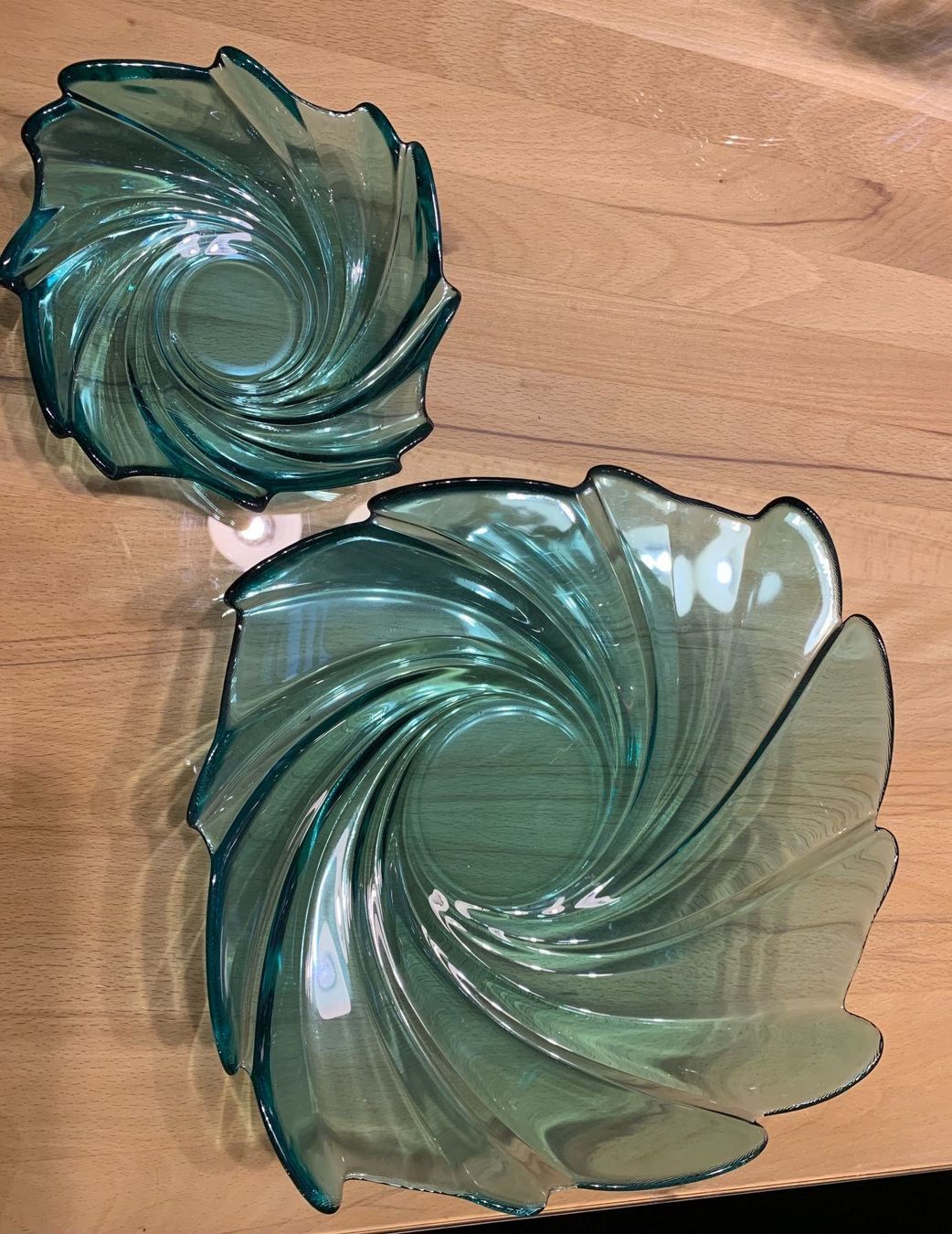 Servierplatten: Plats – Gebraucht aus Bramois von Chrisvol