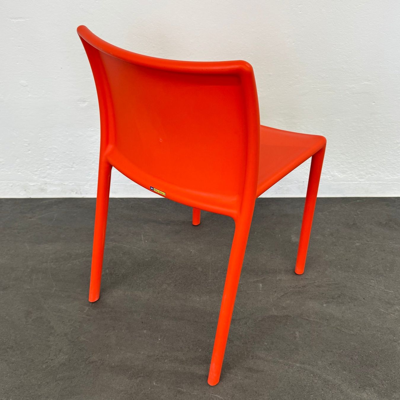 Magis Poltrone: Magis Air Chair Orange – Usato da Schönenwerd venduto da mcofficeshop 3