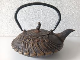 Théière japonaise "Pélican" en fonte / Gusseisen Teekanne