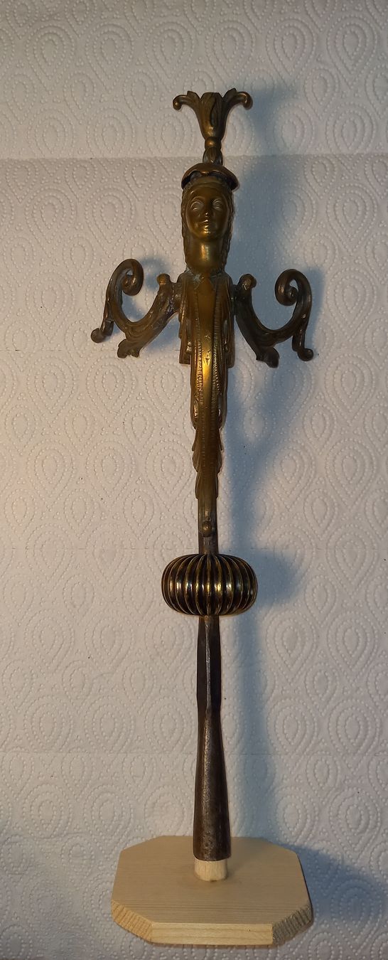 Sculture & Statue: Frauenbüste aus Messing und Eisentülle – Usato da Reiden venduto da jasi029 1