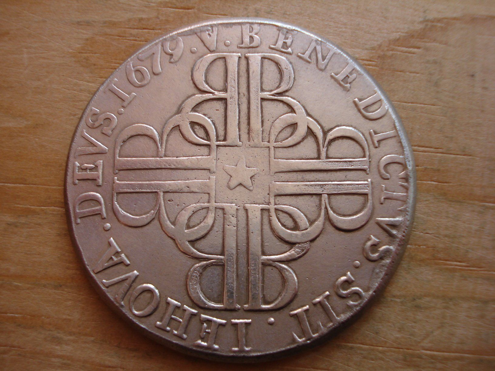 Tutti le monete: (K1) Bern  Taler 1679 – Usato da Erlach venduto da Net-Coins 1