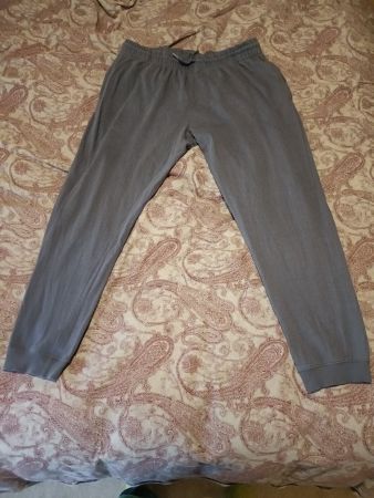 pantalon de training (peu utilisé)