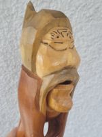 Antiker Nussknacker Holz handgeschnitzt vermutlich Brienzer