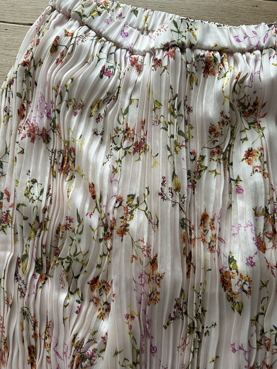 Replay Hosen: Replay Hose Plissee Blumenmuster Gr. M – Neu (gemäss Beschreibung) aus Glattbrugg von SMusic98 8