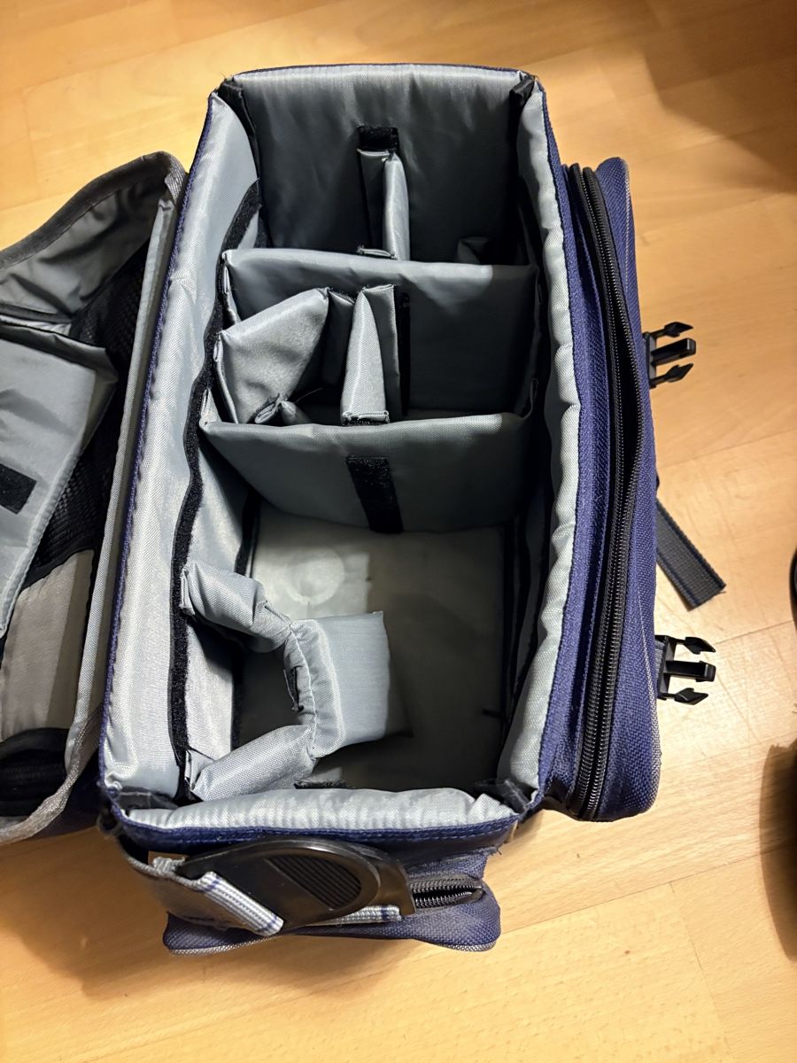 Carena Taschen: Kameratasche / Fototasche – Gebraucht aus Zürich von stephce 2