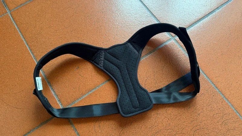 Attrezzature mediche: Postural shoulder brace – Nuovo (secondo la descrizione) da Lugano venduto da _tuttifrutti_ 1