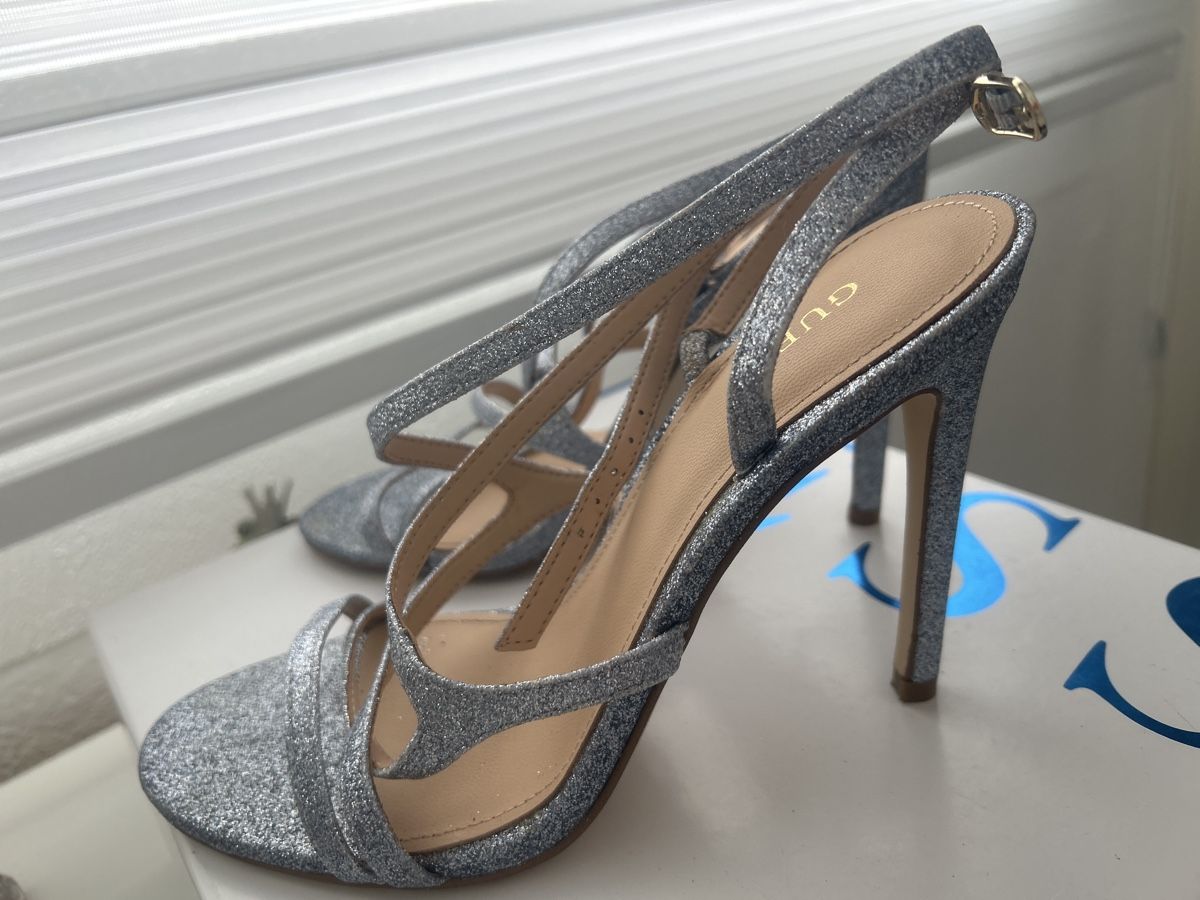 Guess Scarpe da donna: Guess Sandale Gr.39 – Usato da Oberdorf BL venduto da Luka02 3