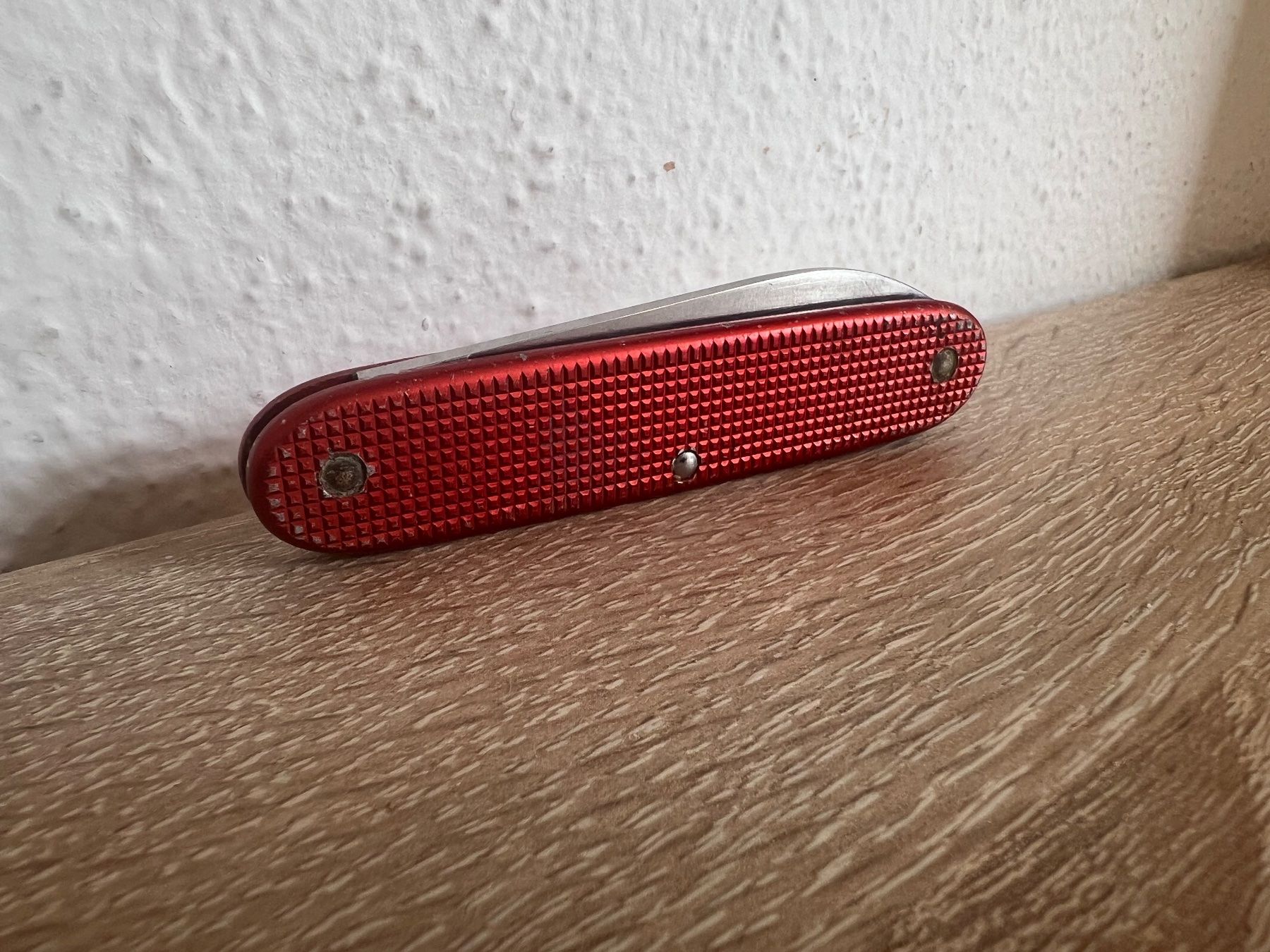 Victorinox Coltelli tascabile: Taschenmesser Alu rot Victorinox – Usato da frauenfeld venduto da pipi018 2