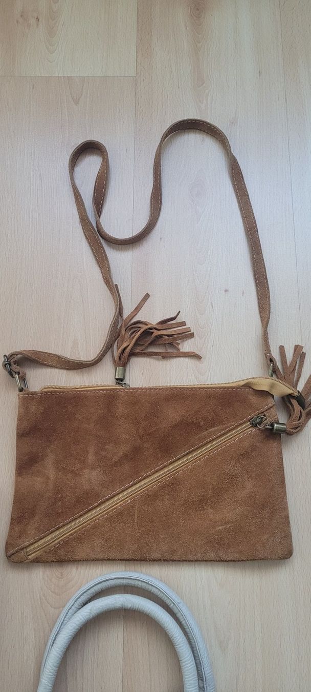 Borse da donna: Set 4 Handtaschen – Nuovo (secondo la descrizione) da Schöfflisdorf venduto da cri_8gn5 1