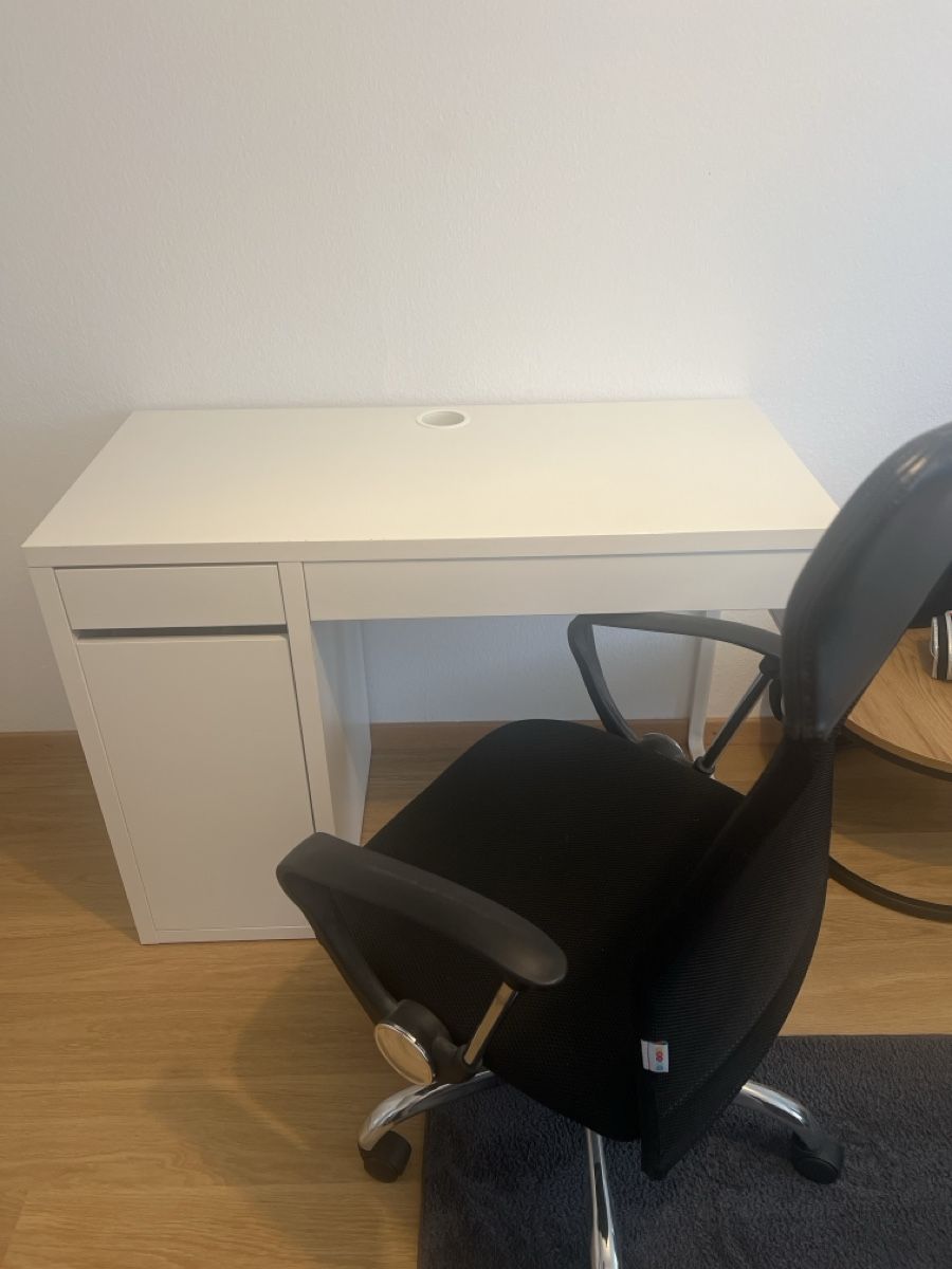 Tischset: Bürostuhl + Schreibtisch  – Gebraucht aus Niederhasli von zar_5hdh