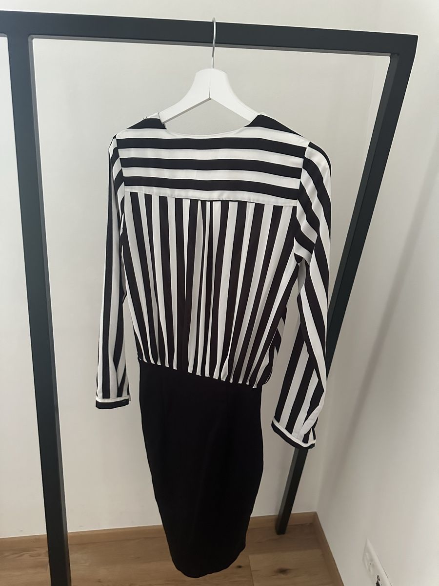 H&M Vestiti: H&M, Kleid schwarz-weiss gestreift Gr s – Nuovo (secondo la descrizione) da Zürich venduto da anouk_8008 1