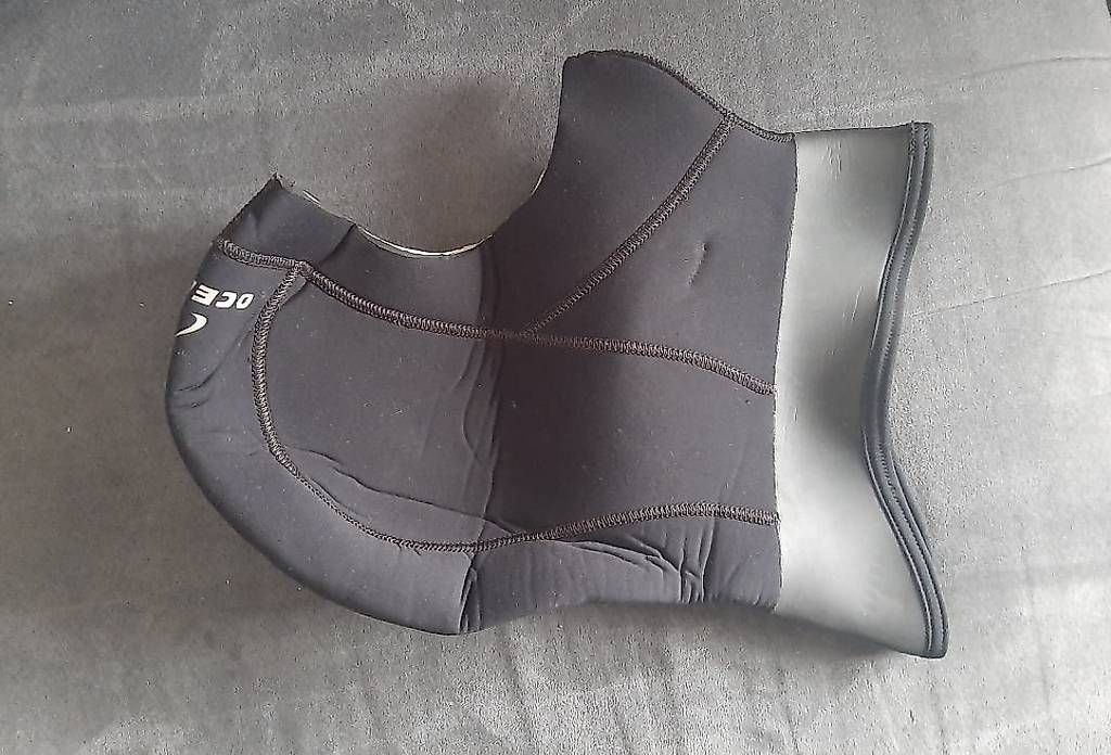 Tauchflaschen: Accessoire de plongée  – Gebraucht aus Lausanne von RUBY.1990 1