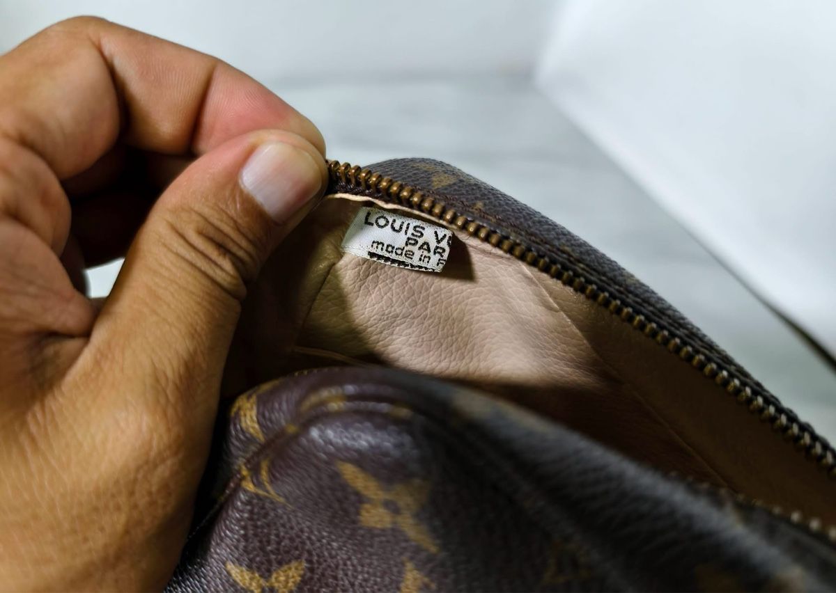 Louis Vuitton Sacs: Louis Vuitton Necessaire – D'occasion à Widnau par Pukpan_99 6