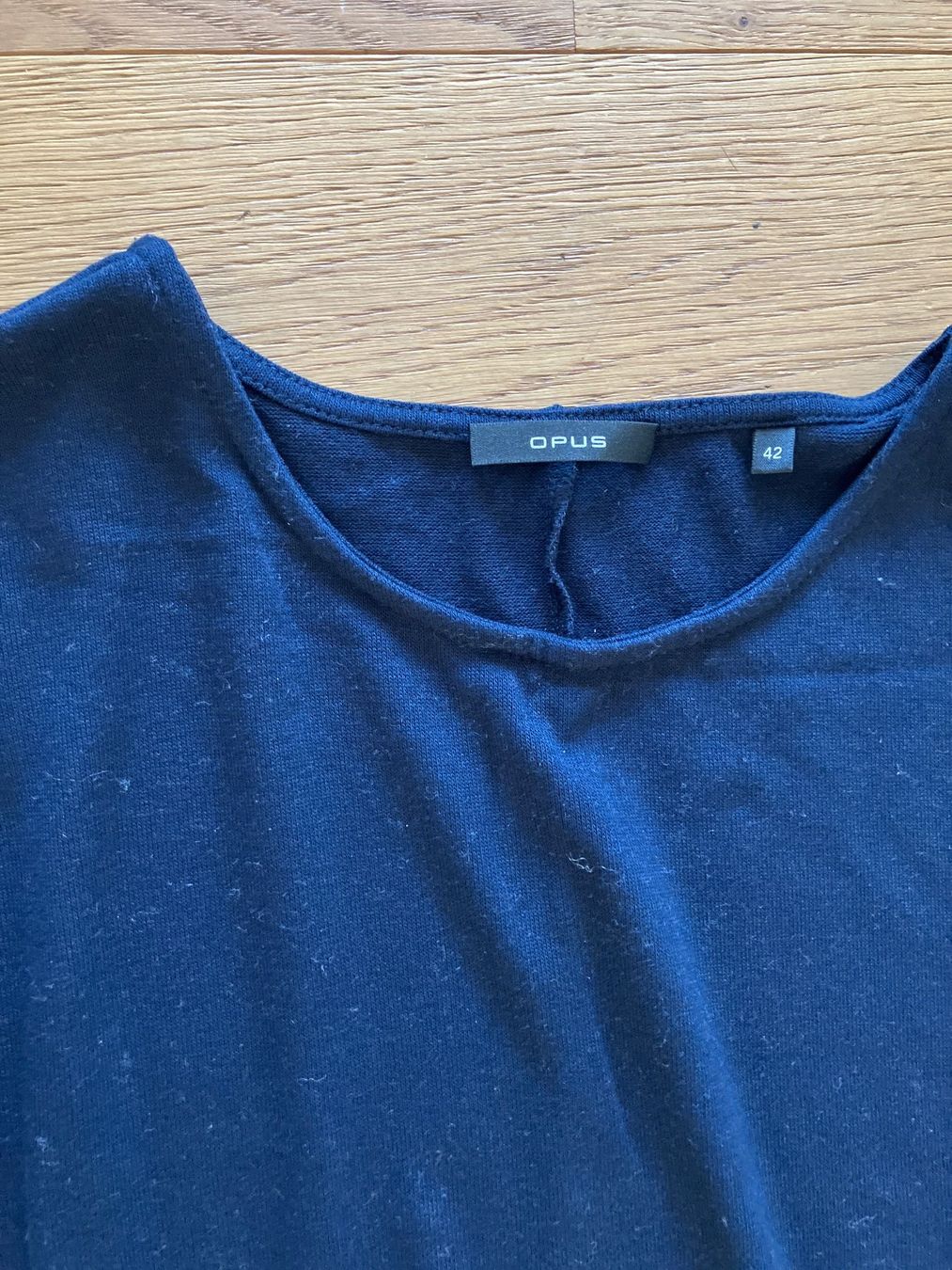 Opus T-shirt: Opus Shirt, dunkelblau, Grösse 42 – Usato da Unterägeri venduto da Bettsofa123 1