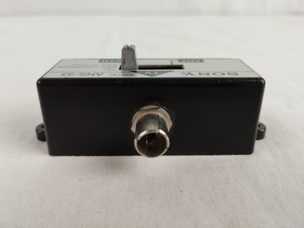 Hama Unità & Adattatore: HAMA Adapter- und Verteiler-Set – Usato da Schübelbach venduto da Restwert_Schubelbach 7