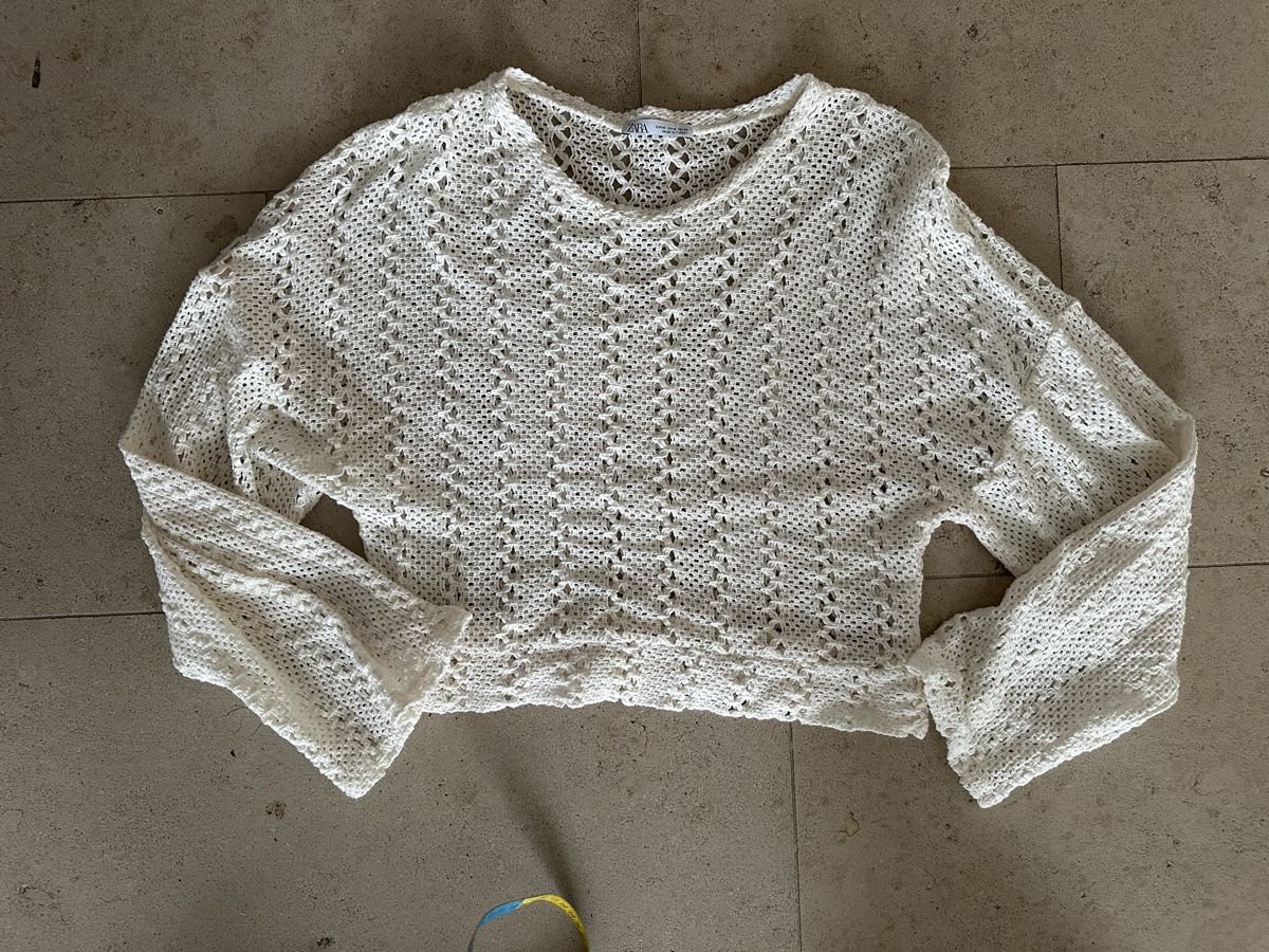Zara Pullover & Sweatshirts: Damen Strickpullover Zara weiss Grösse M gehäkelt – Gebraucht aus Buchs SG von Sunie