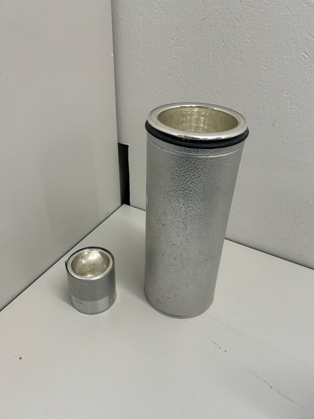 Accessori da laboratorio: Liquid Nitrogen Handling Gefässe – Usato da Niederdorf venduto da LeptonAG_Labor