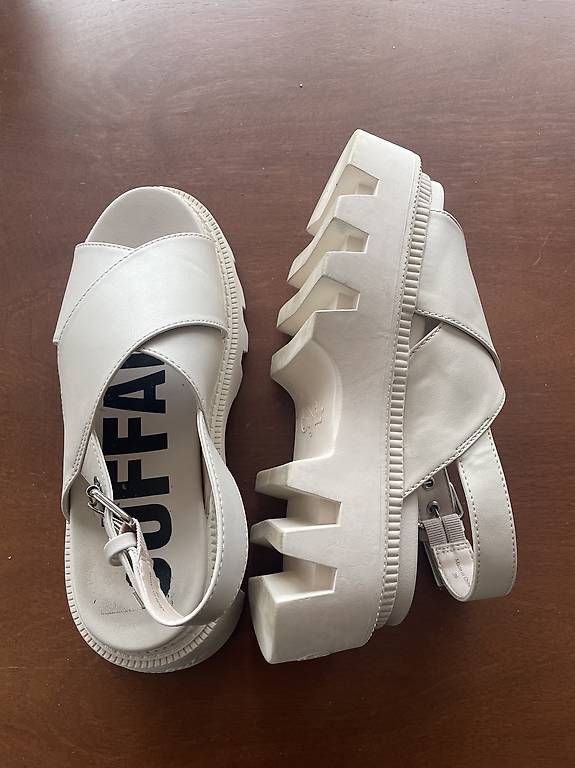 Scarpe da donna: Plateau Sandalen – Usato da Grenchen venduto da benu01 1