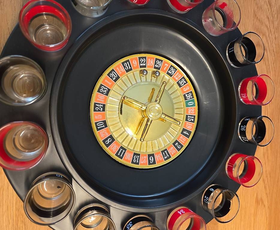 Jeux: Roulette à shots – D'occasion à Confignon par Tibinhosfc 2