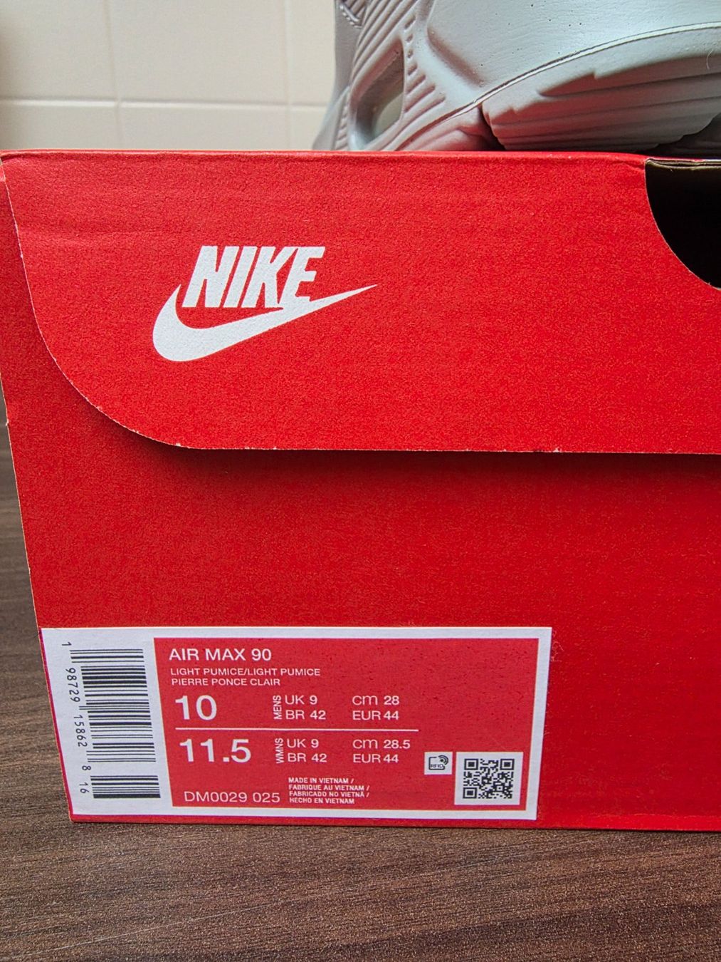 Nike Herrenschuhe: Nike Air Max 90 – Neu und originalverpackt aus Fleurier von dav_xx8y 7