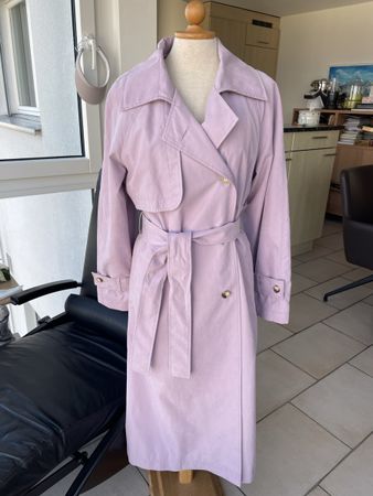 Trenchcoat v Brusnika neuw lila lavendel