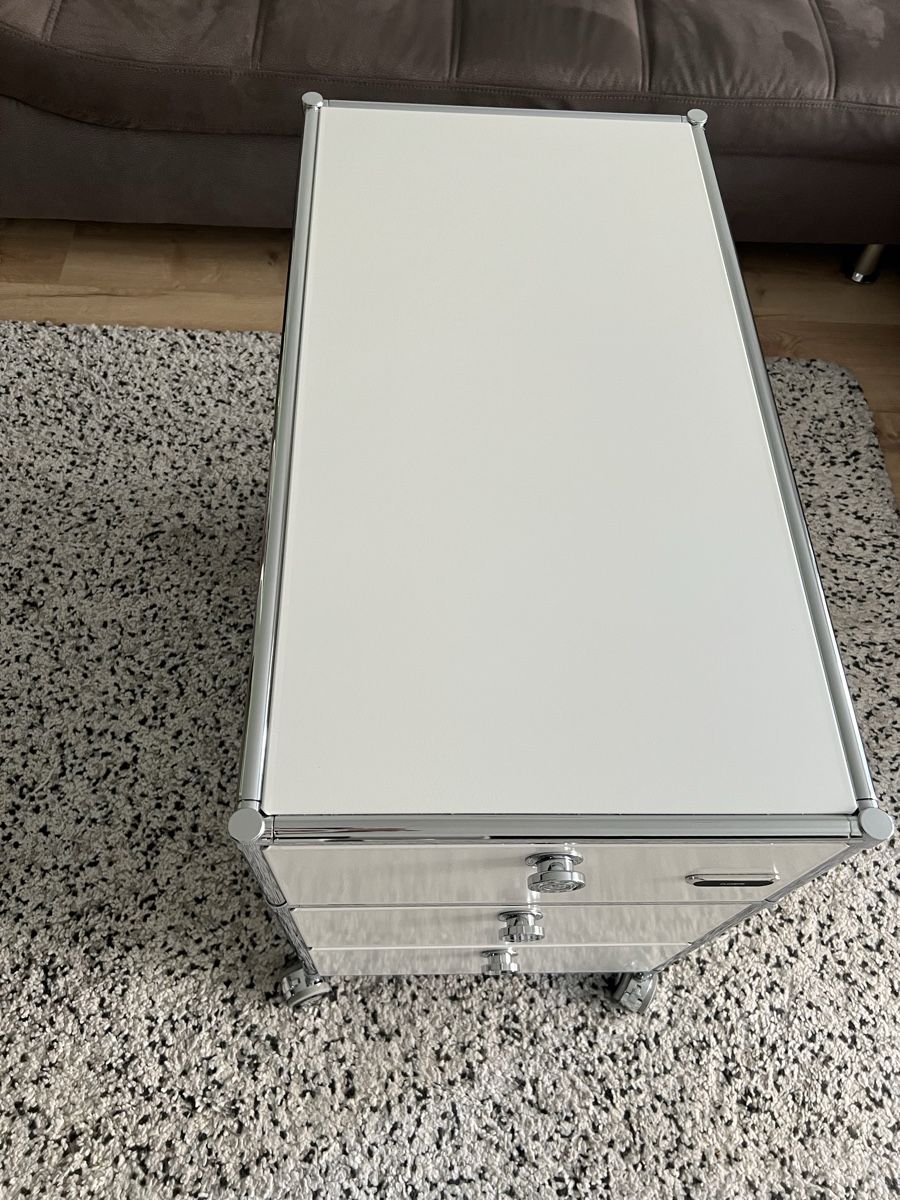 Pfister Banconi: SYSTEM4 QUADRO Design Rollcontainer Weiss | Metall – Usato da Gossau ZH venduto da SwissFinds7 1