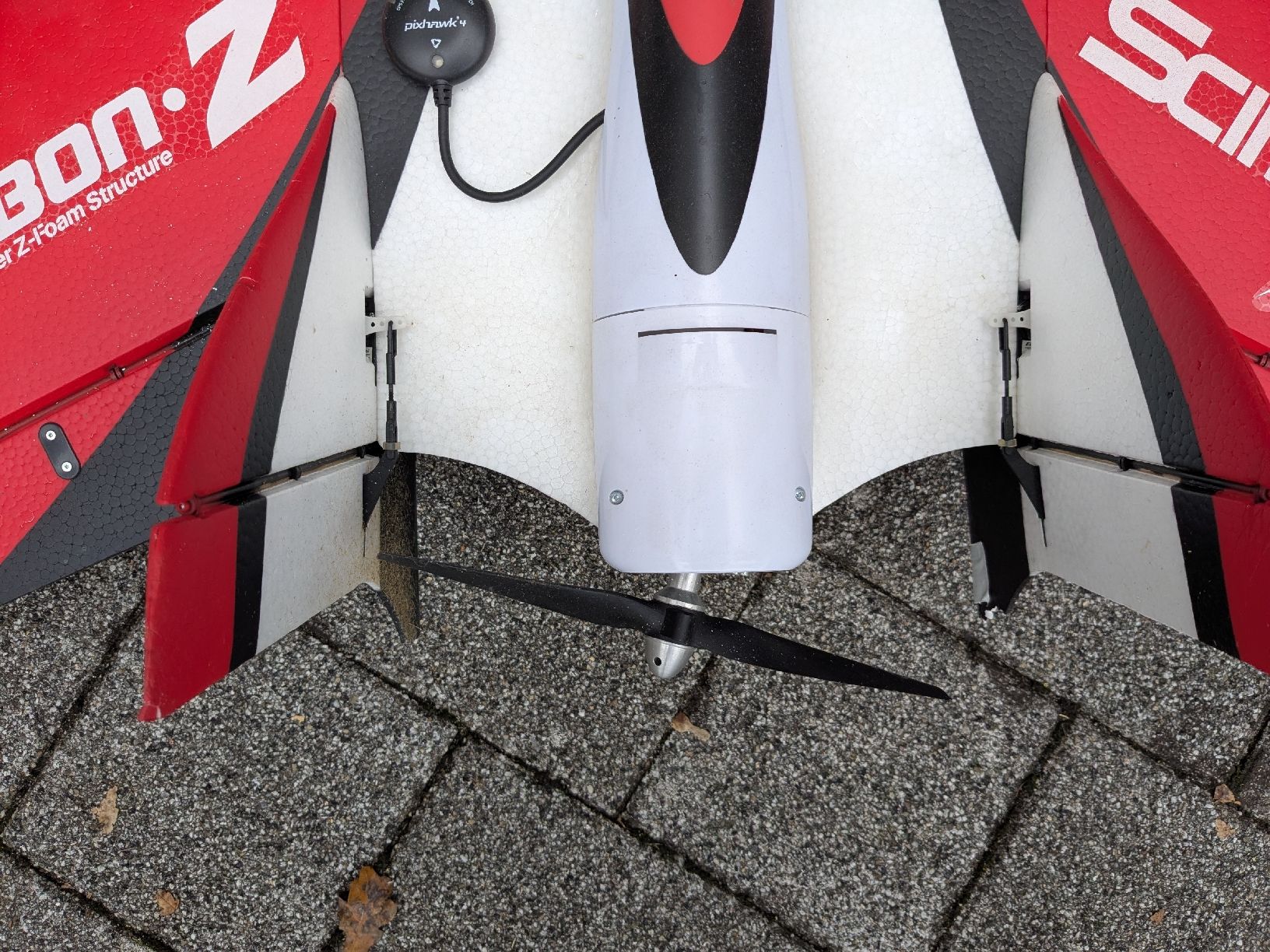 E-Flite RC Kits de montage: Scimitar Modellflugzeug mit Autopilot – D'occasion à Hedingen par furi007 5