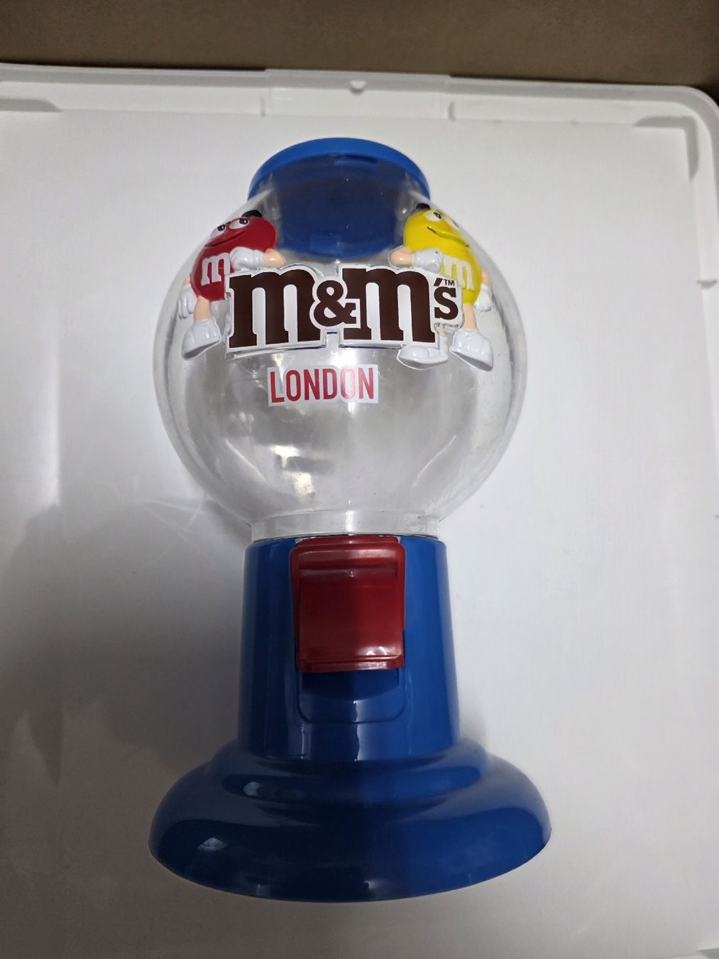 Statuette: M&M's World London Figur Spender – Usato da Dorf venduto da Echo_Elements 1