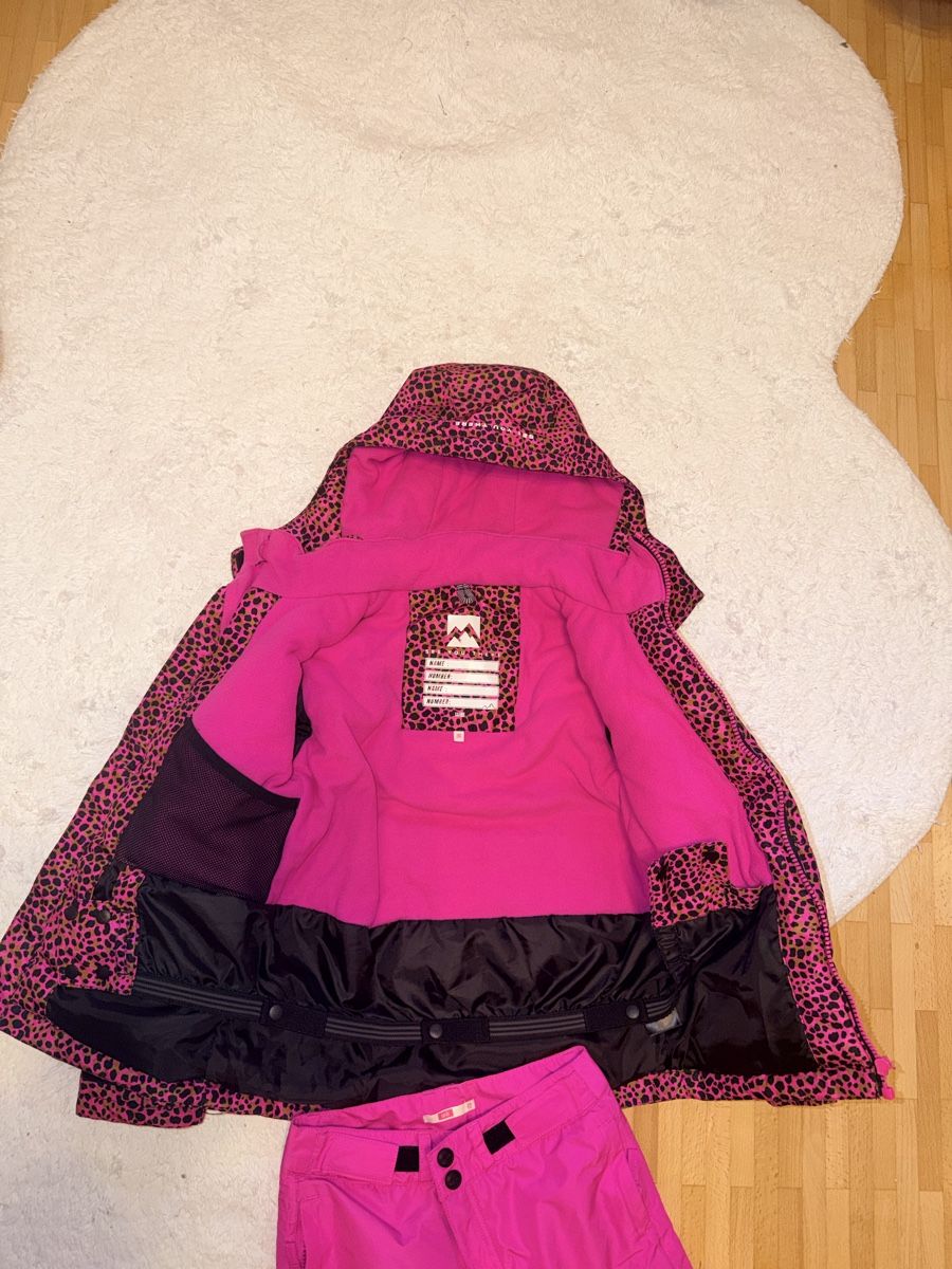 Completi: Ski Anzug WE Fashion  – Usato da Uetikon am See venduto da dizzey 3