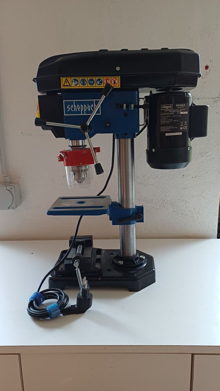 Scheppach Trapani: Scheppach Tischbohrmaschine  DP16VLS – Usato da Eriswil venduto da Mclc