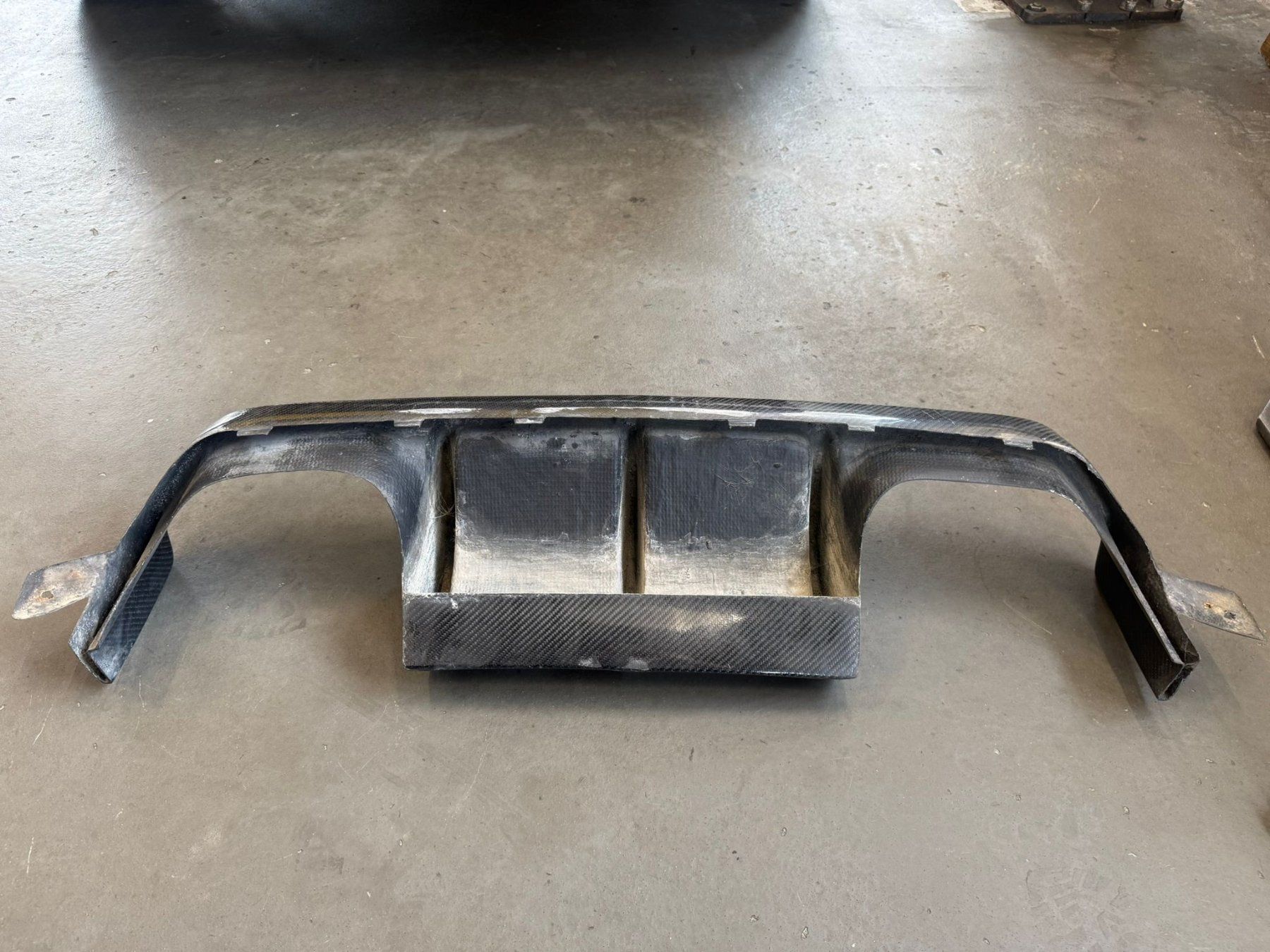 BMW Tutti pezzi di ricambio auto: Carbon Heckdiffusor BMW M4 F83 – Usato da Schinznach Bad venduto da Bingi02