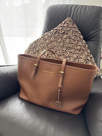 Michael Kors Shopper Tasche in Cognac