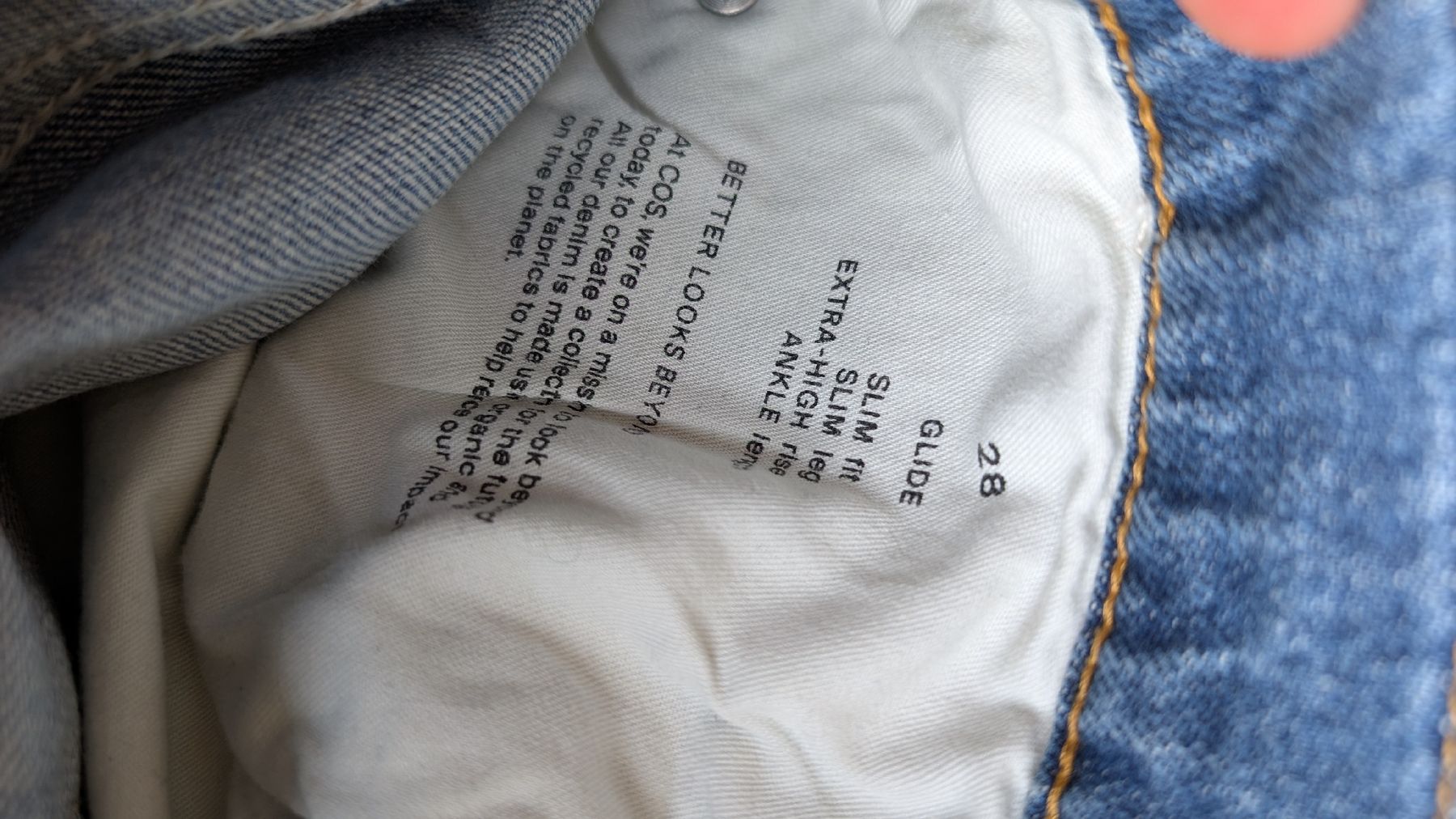 Cos Jeans: COS Jeans – Nuovo (secondo la descrizione) da Meyrin venduto da jes_yr5m 2